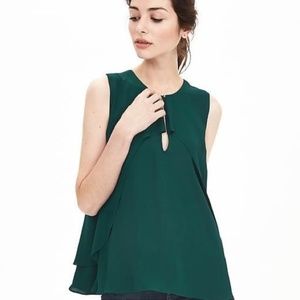 Banana Republic Sz M Layered Crepe Keyhole Tank
